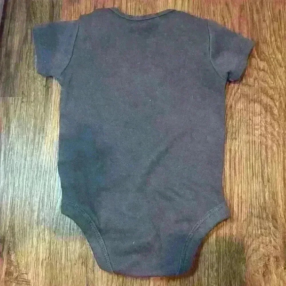 Mommy’s little man one piece onesie - Picture 2 of 3